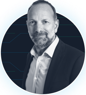 Derek Poter Headshot